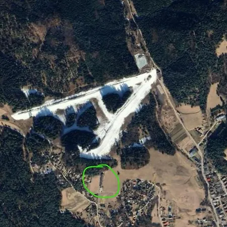 Daire Ski-bike-hike, *